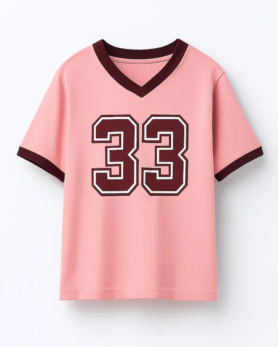 33 Tap-Out V-Neck Oversize T-Shirt